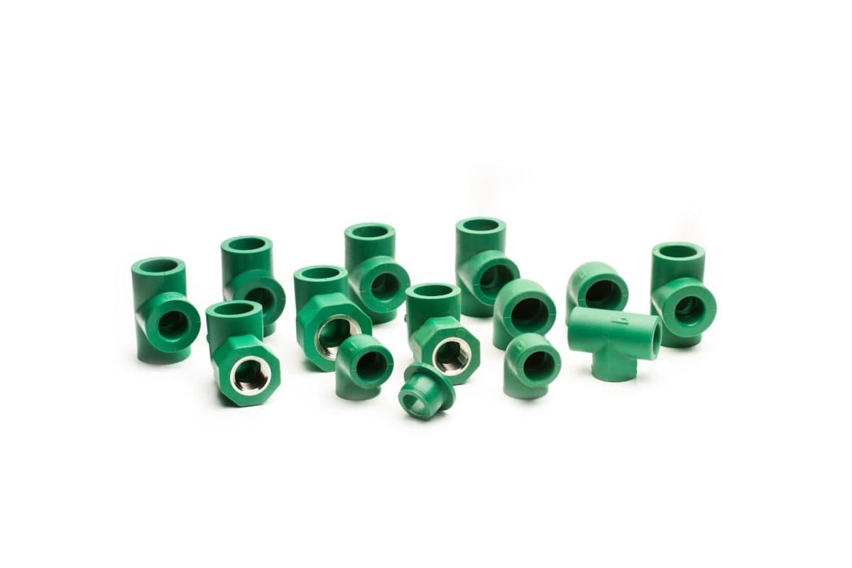 Rvng RaceWorks: Premium EFI Fuel System Fittings for High-Performance Builds