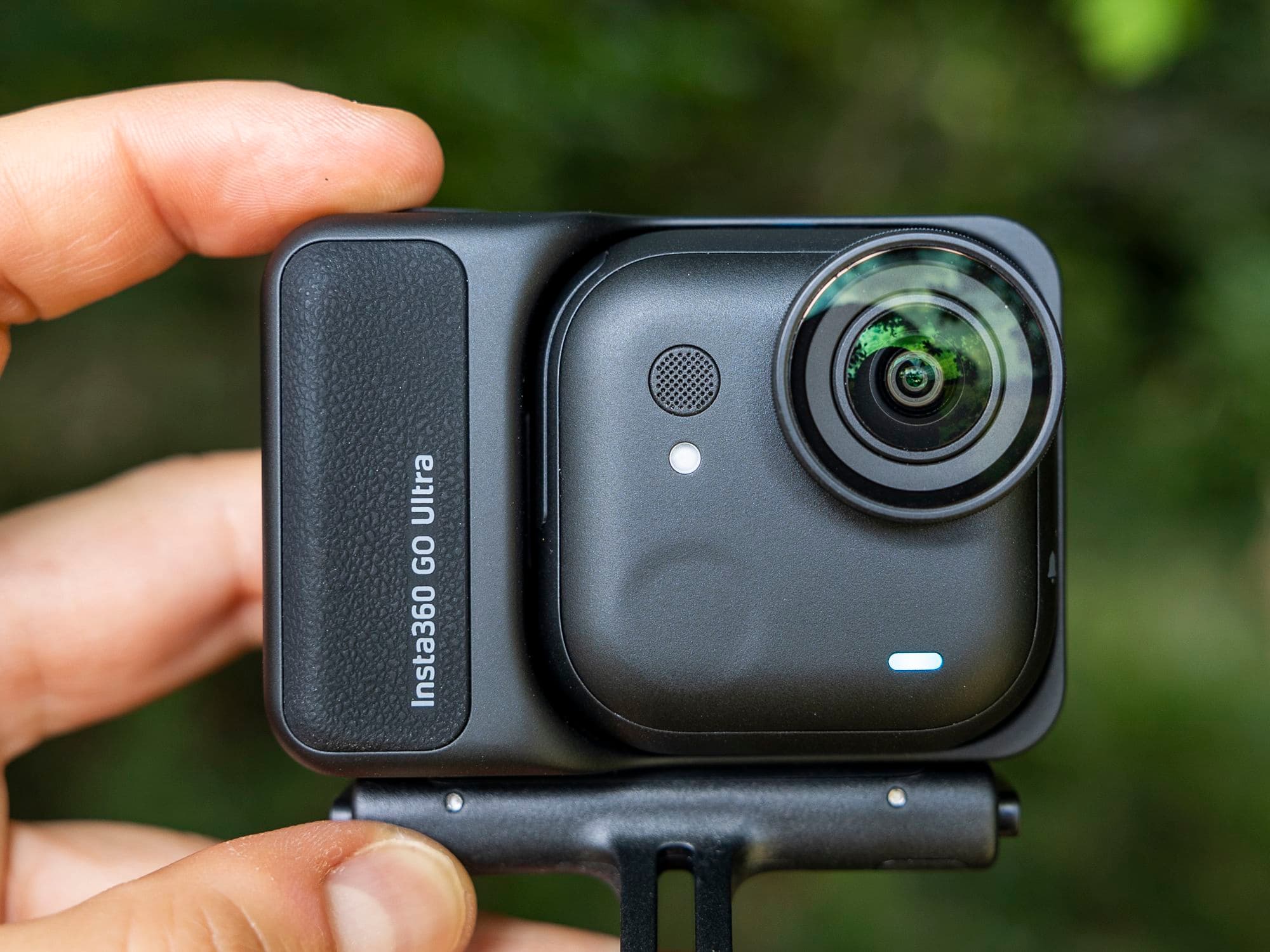 Why Insta360 Leads the Market in 360 Action Camera Innovation