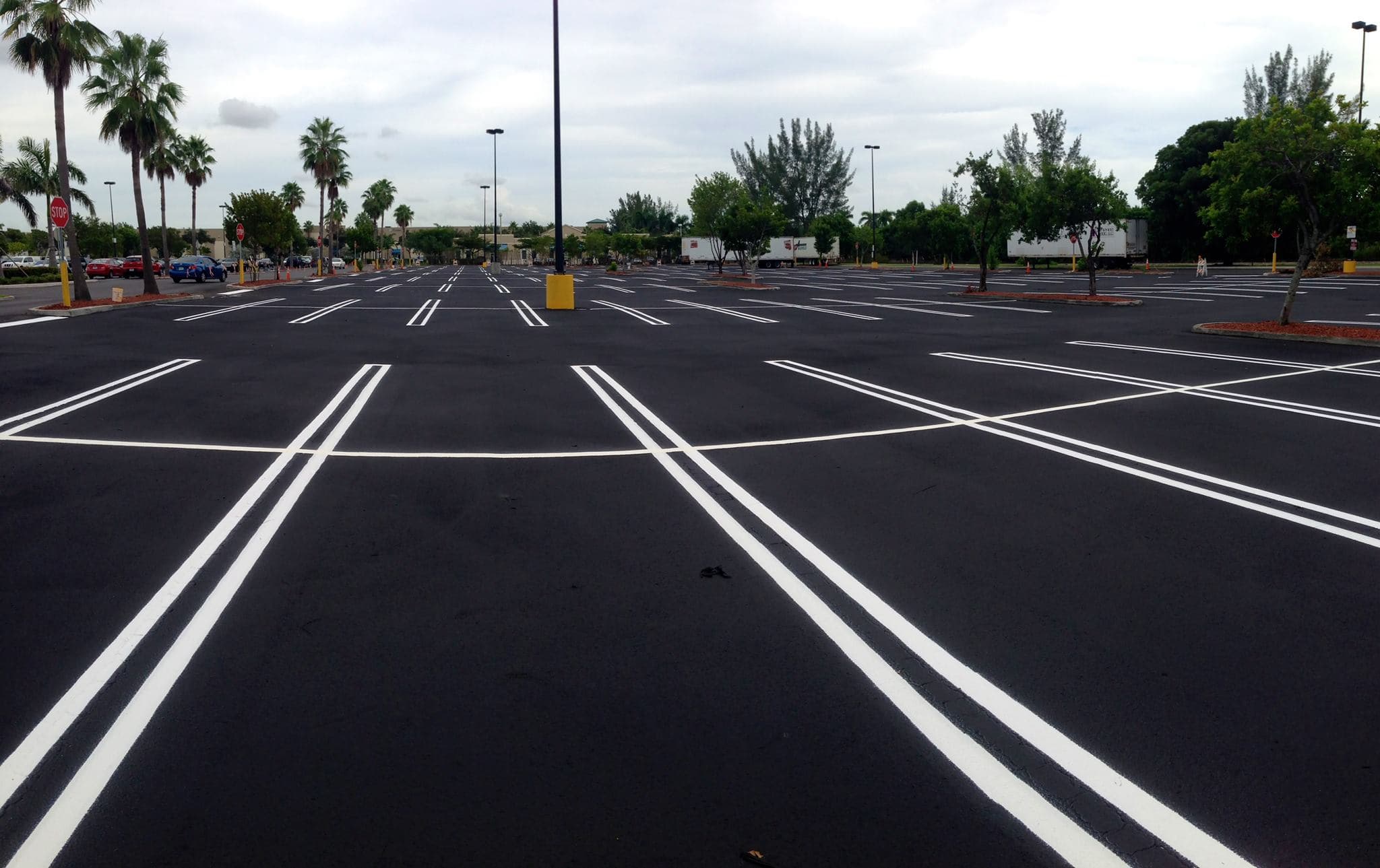 Expert Guide to Parking Lot Striping for Shopping Centers Jackson MS