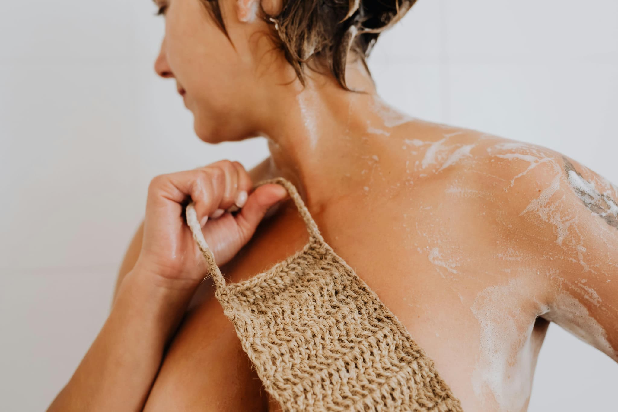 Best Back Loofah for Dry Skin and Gentle Exfoliation