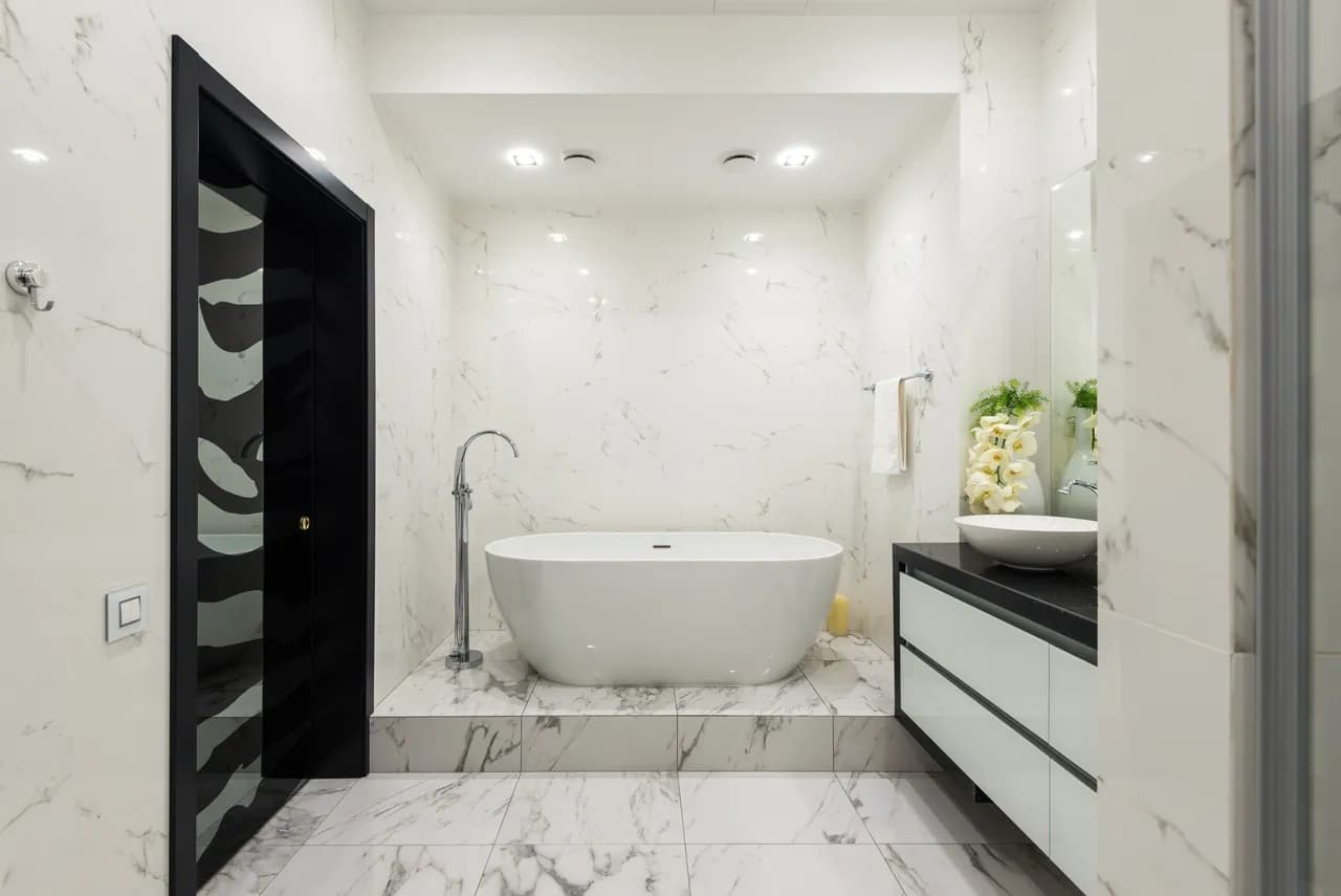 Custom Bathroom Remodelers Denver for Modern Homes