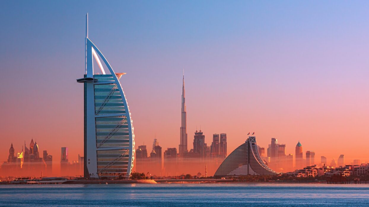 Must-Visit Places: Best Hotspots in Dubai Explored
