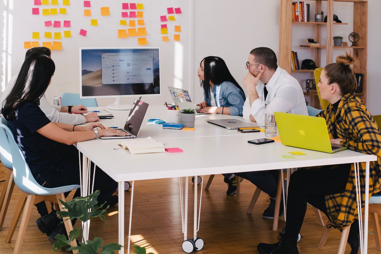 Web design Tips for a Standout Online Presence