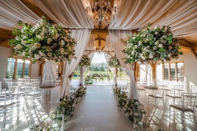Estate Vineyards That Double as Wedding Venue California Spots