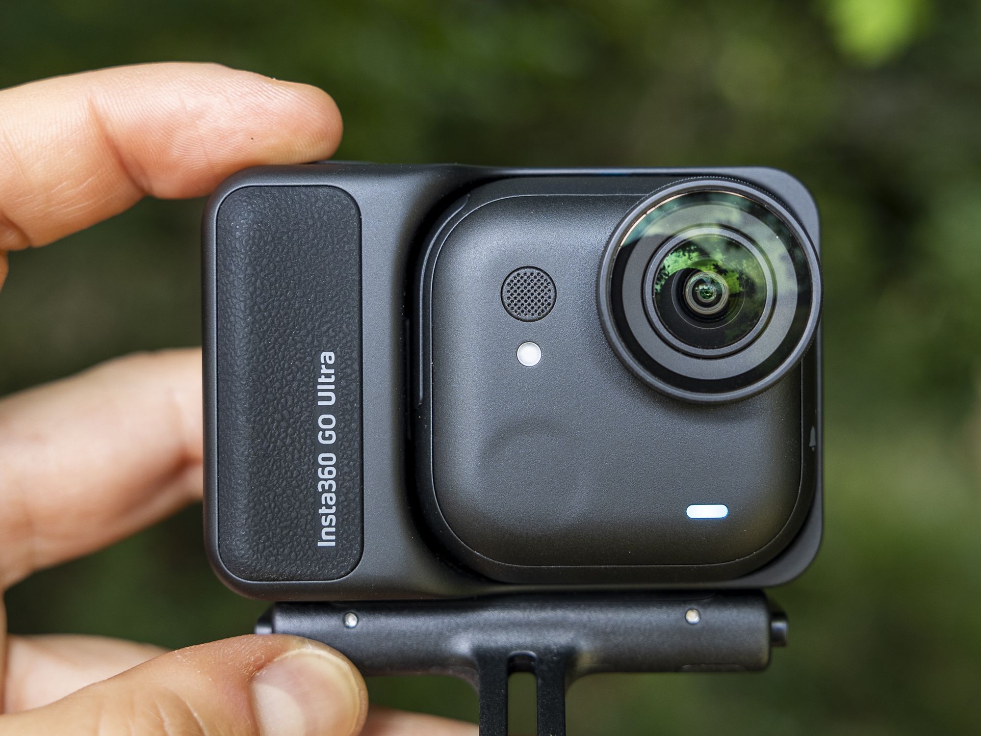 Why Insta360 Leads the Market in 360 Action Camera Innovation