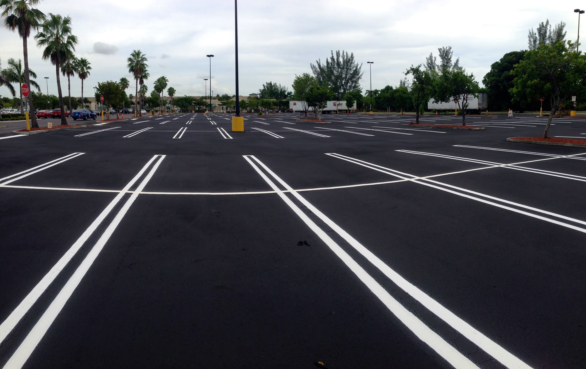 Expert Guide to Parking Lot Striping for Shopping Centers Jackson MS