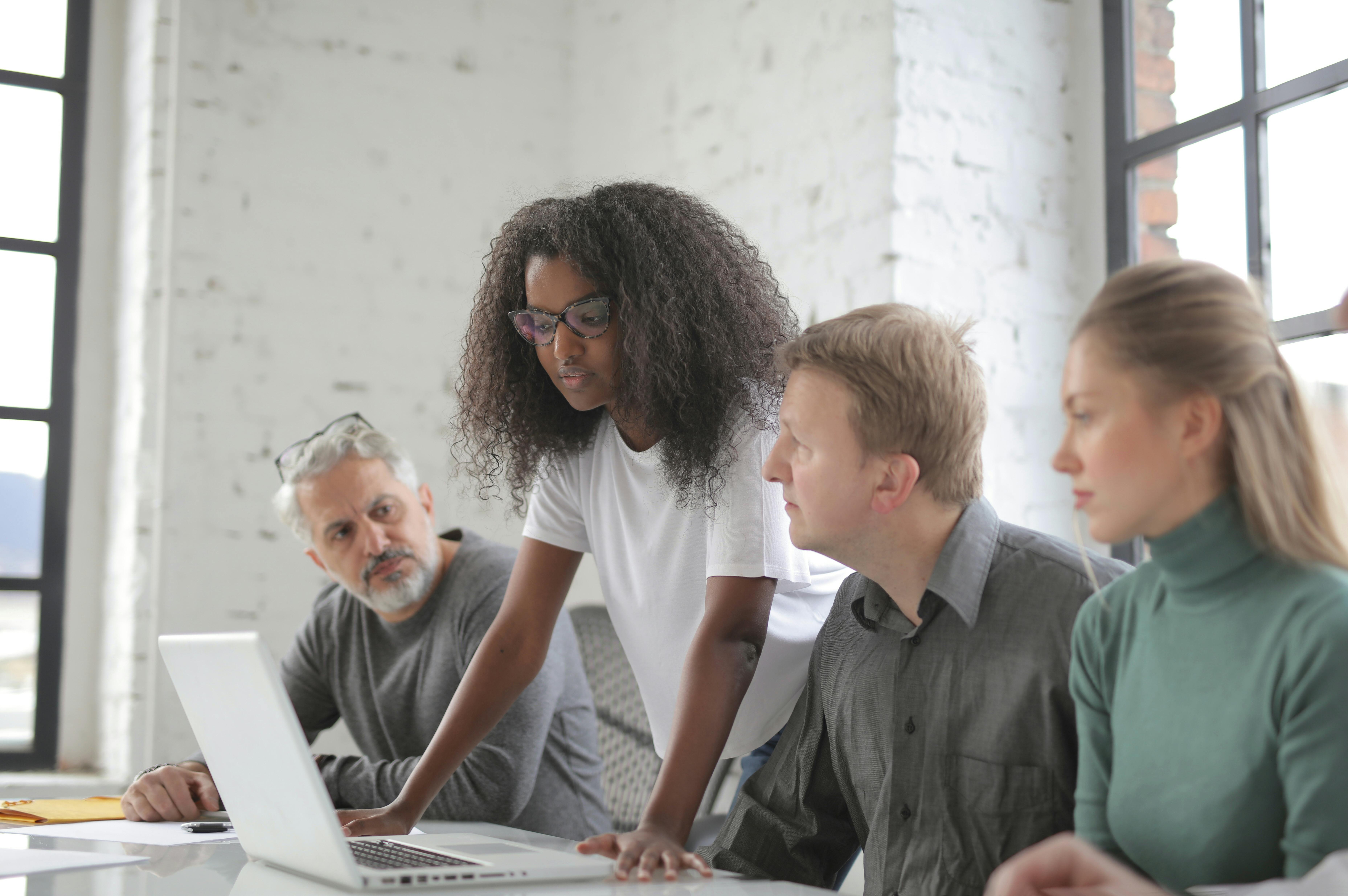 Hubspot Marketing Email Best Practices for Businesses